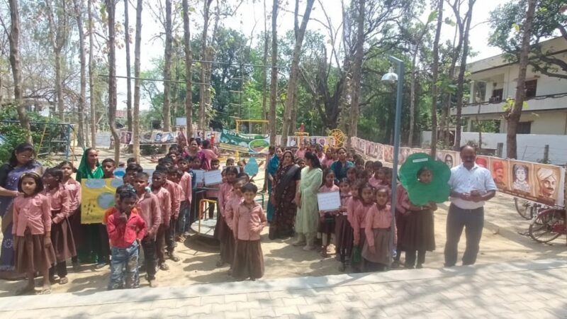 ईको क्लब के बच्चों ने निकाली पर्यावरण चेतना रैली