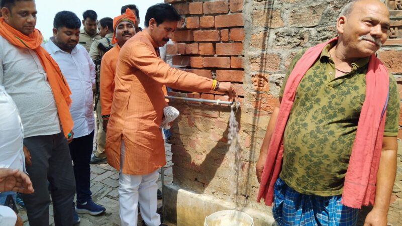 मुख्यमंत्री के निर्देश पर श्रम मंत्री ने हर घर नल परियोजनाओं का किया स्थलीय निरीक्षण