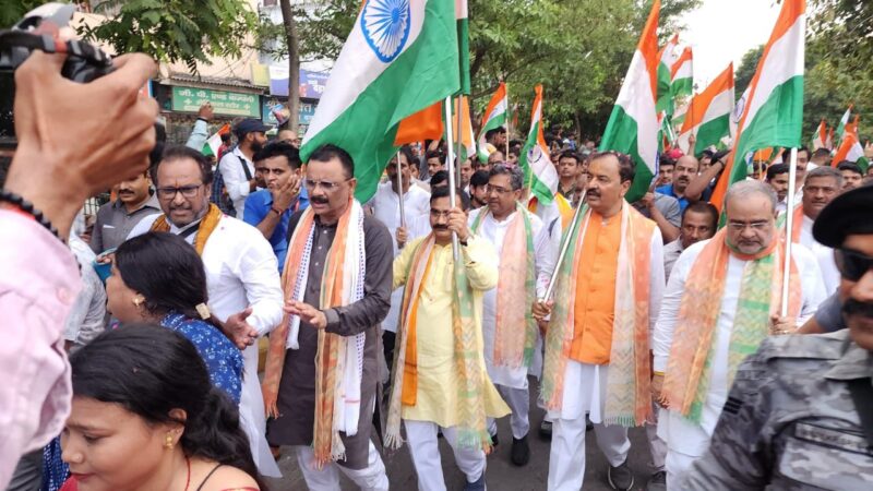 ऑपरेशन सिंदूर’ को काशी ने किया सलाम