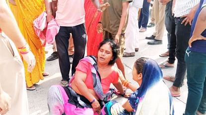 जौनपुर में दिल दहला देने वाली वारदात: वर्कशॉप में पिता और दो बेटों की हत्या, चक्काजाम