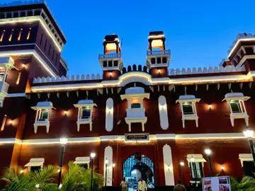 वाराणसी का 125 साल पुराना चौक थाना हेरिटेज लुक में नवीनीकृत, आधुनिक सुविधाओं से सुसज्जित