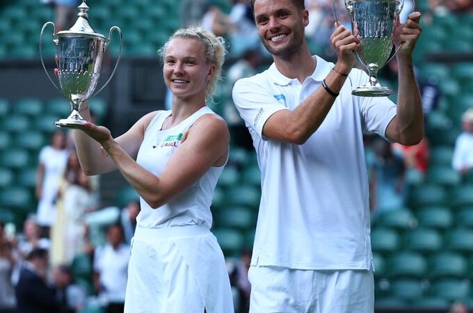 विंबलडन 2025: सीनियाकोवा और वरबीक ने अपने नाम किया मिक्स्ड डबल्स खिताब
