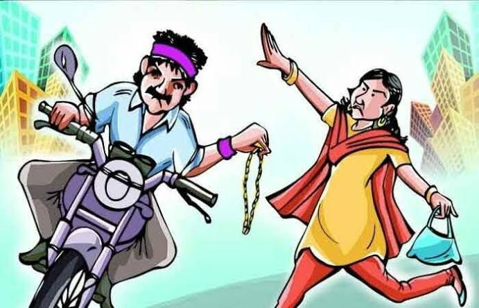 वाराणसी: कीड़ा हटाने के बहाने महिला से मंगलसूत्र लूटा, बाइक सवार बदमाश फरार