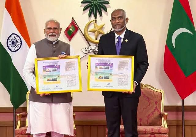 मालदीव दौरे पर पीएम मोदी ने राष्ट्रपति मुइज्जू से की मुलाकात, साझेदारी और सांस्कृतिक संबंधों को मजबूत करने पर जोर