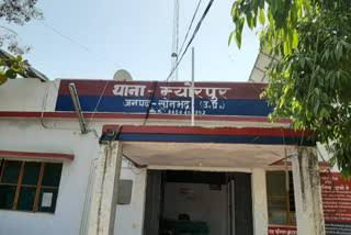 जादू-टोने के शक में बेटे ने लाठी से पिता की हत्या, पुलिस कर रही आरोपी की तलाश