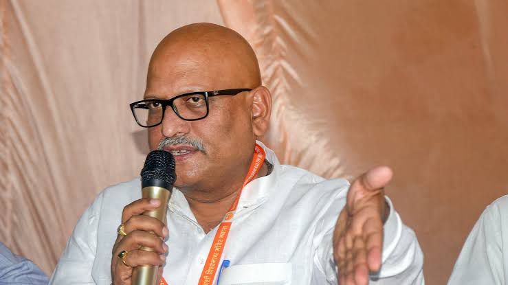 विकास की पोल खुलने से परेशान है योगी सरकार- अजय राय