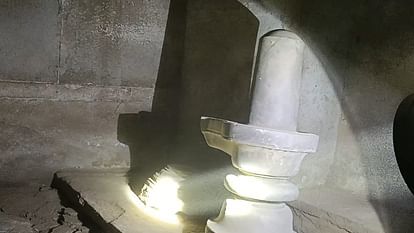 सात महीने बाद फिर खुले सिद्धिश्वर महादेव मंदिर के कपाट, पूजन-अर्चन के साथ गूंजा हर-हर महादेव