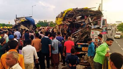 मिर्जापुर में हाईवे पर भीषण सड़क हादसा: दो ट्रक की टक्कर में दोनों चालकों की मौत, एक खलासी घायल