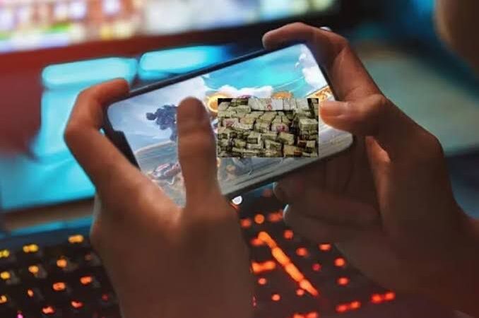 संसद ने पास किया ऑनलाइन मनी गेमिंग प्रतिबंध विधेयक, 2025