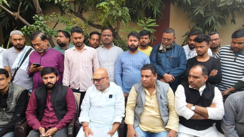 दालमंडी के कारोबारियों ने कांग्रेस अध्यक्ष को सुनाई दमन- उत्पीड़न की दास्ताँ