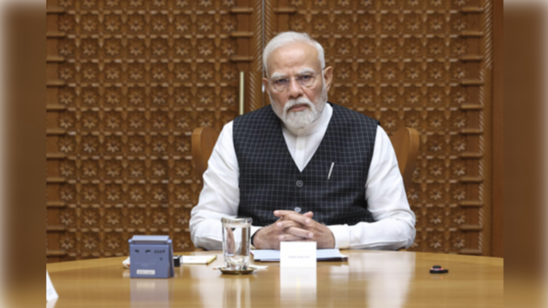 लाल किला धमाके को केंद्र ने बताया आतंकी हमला — पीएम मोदी की अध्यक्षता में हुई CCS बैठक, दोषियों पर जल्द कार्रवाई के आदेश