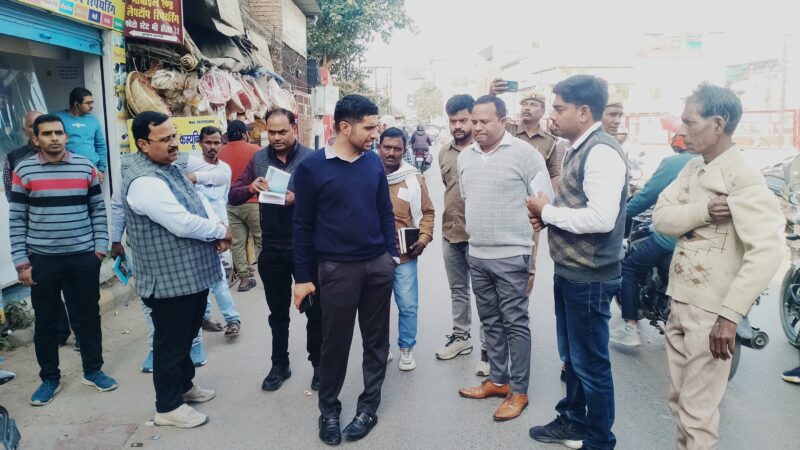 नगर आयुक्त ने भेलूपुर जोन का किया औचक निरीक्षण, आसपास के क्षेत्रों में अतिक्रमण हटाने एवं सौंदर्यीकरण के दिये आदेश