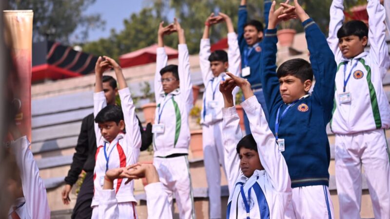 योग, डिज़ाइन और डिजिटल लर्निंग: काशी तमिल संगमम् में बच्चों का उत्साह चरम पर