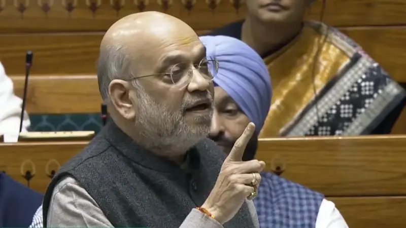 लोकसभा में चुनाव सुधारों पर चर्चा: अमित शाह बोले – ‘एसआईआर पर बहस संभव नहीं, विपक्ष फैला रहा झूठ’