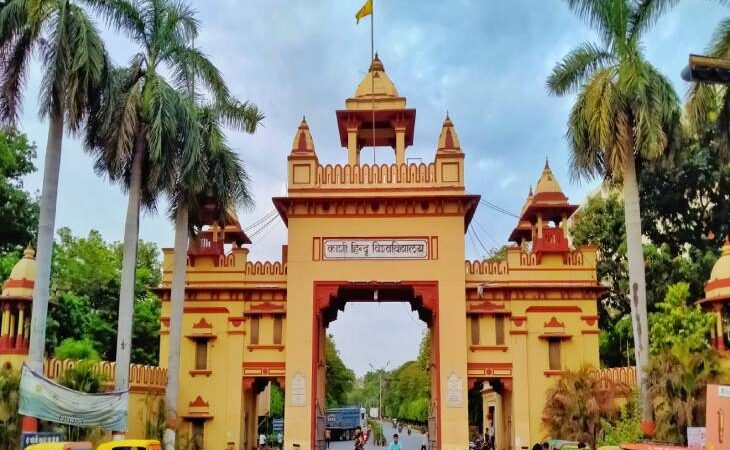 केंद्रीय मंत्री को छात्रों ने सौंपा ज्ञापन: सुन्दरलाल अस्पताल में भ्रष्टाचार और महिला सुरक्षा पर उठाए सवाल