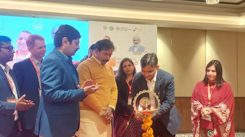 युवाओं को देश-विदेश में रोजगार उपलब्ध करा रही है यूपी सरकार- अनिल राजभर