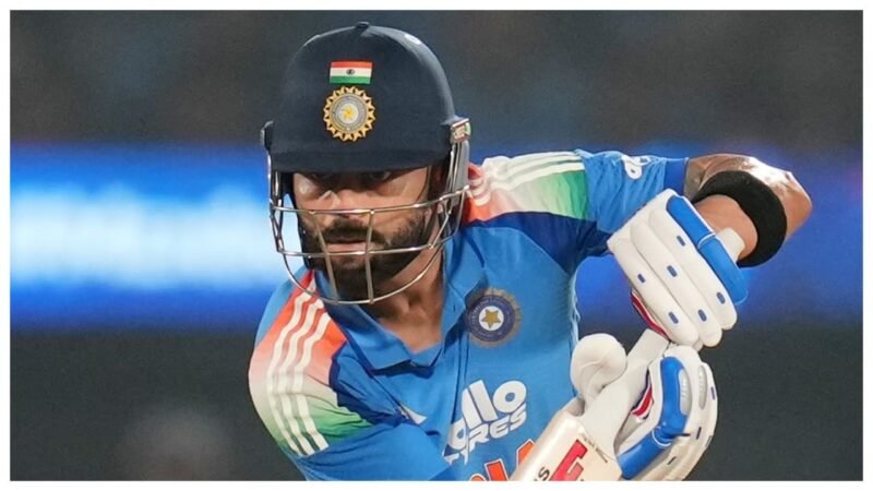 भारत ने न्यूजीलैंड से पहला वनडे 4 विकेट से जीता, रोहित बने छक्कों के किंग, कोहली ने पूरे किए 28 हजार रन