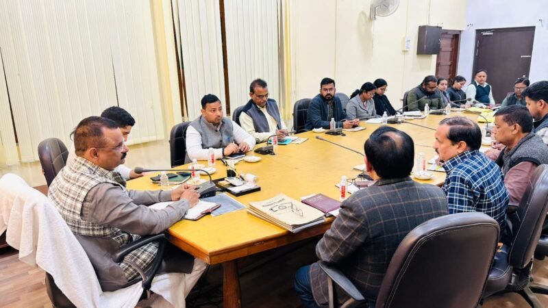 शिवालयों के मार्गों पर सुपर सकर मशीन से सीवर सफाई के दिए कड़े निर्देश