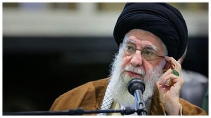 ईरान के सुप्रीम लीडर अली खामेनेई के निधन पर यूपी में हाईअलर्ट, पुराने लखनऊ में शोक और विरोध प्रदर्शन