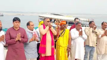 गो-प्रतिष्ठा जनजागरण अभियान के समर्थन में काशी में शंखनाद, अस्सी घाट पर गंगा पूजन कर जताया समर्थन