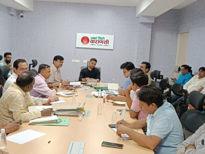 अब काशी में अंडरग्राउंड दौड़ेंगे इंटरनेट व डिश टीवी के केबल