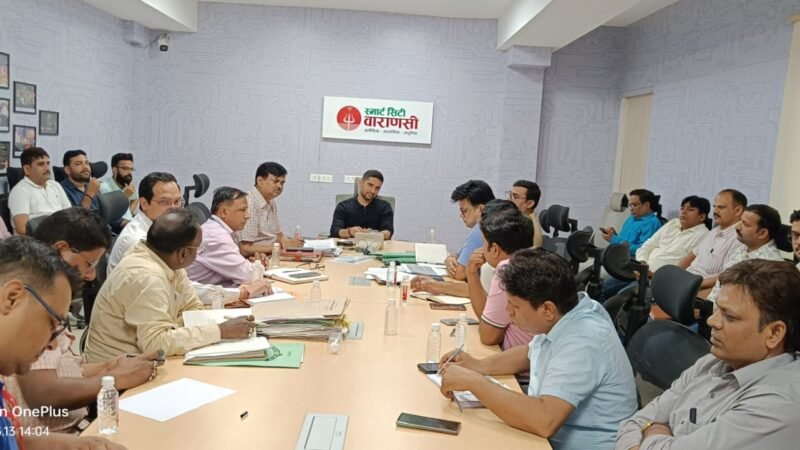 अब काशी में अंडरग्राउंड दौड़ेंगे इंटरनेट व डिश टीवी के केबल