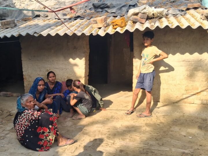 वाराणसी में दामाद ने ससुर की गला दबाकर हत्या की, जमीन विवाद में हुई वारदात