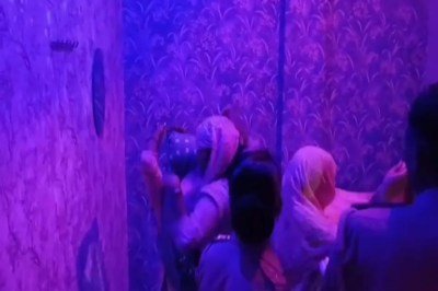 वाराणसी के ग्रामीण इलाके में स्पा सेंटर की आड़ में सेक्स रैकेट का खुलासा, 5 लोग हिरासत में