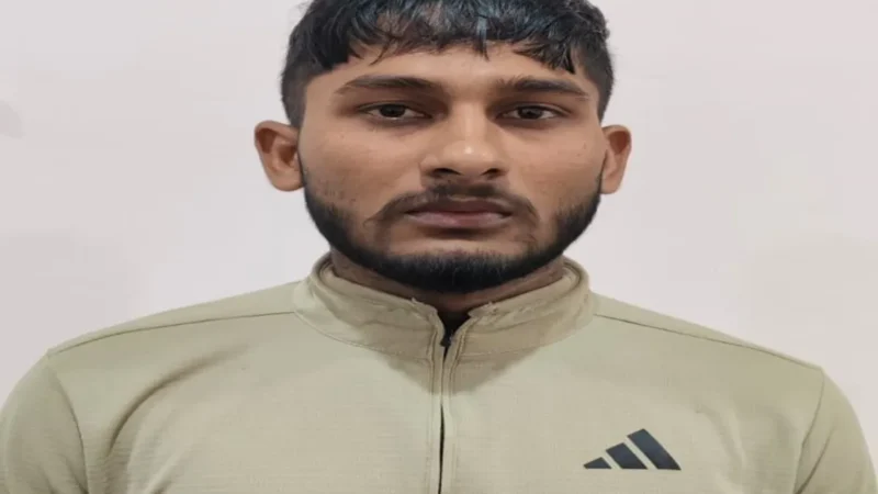 वाराणसी STF की बड़ी कार्रवाई, 50 हजार का इनामी बदमाश दीपक यादव गिरफ्तार