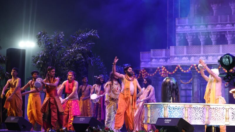 जब मंच पर उतरा सम्राट विक्रमादित्य-वाराणसी में दिखा अद्भुत सांस्कृतिक वैभव