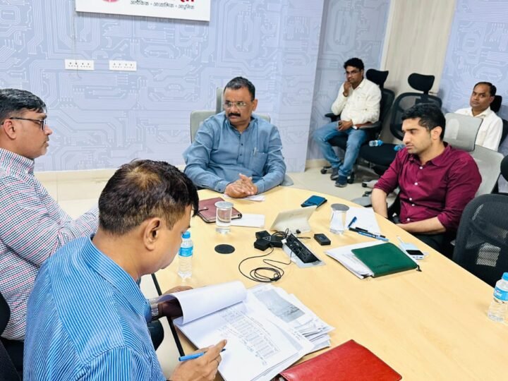 48 घंटे में दुरुस्त होंगी खराब स्ट्रीट लाइटें, शिकायतों के लिए लगेगा क्यूआर कोड