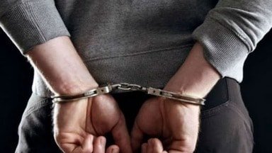 मिर्जापुर में रिश्वतखोर लेखपाल गिरफ्तार, 10 हजार लेते एंटी करप्शन टीम ने रंगे हाथ दबोचा