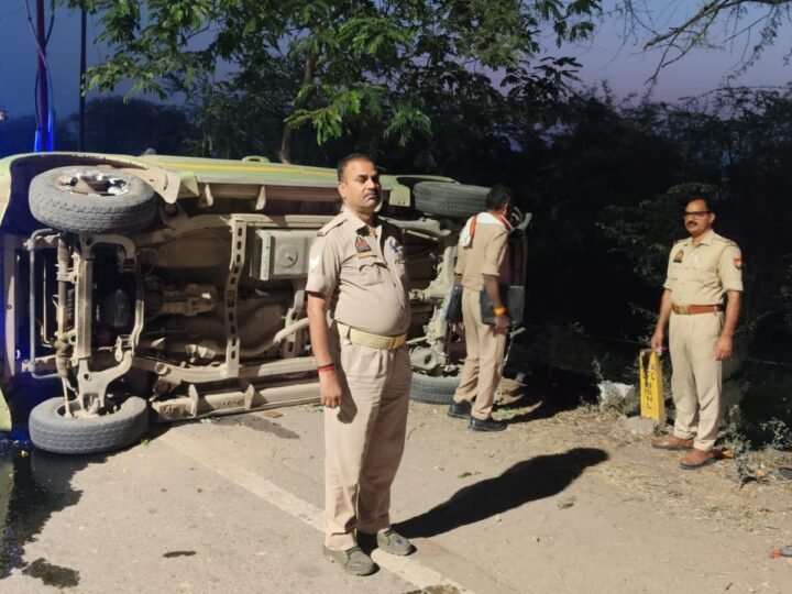 बरात से लौटते समय दर्दनाक हादसा: जायलो पलटने से 3 की मौत, 5 घायल