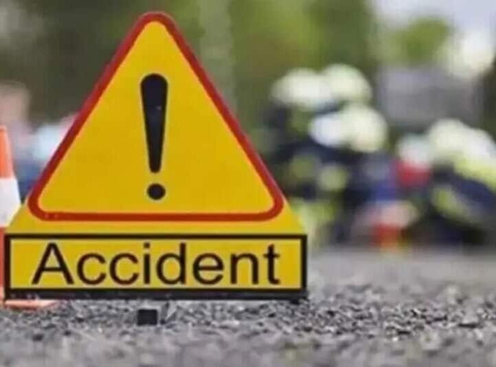 पूर्वांचल एक्सप्रेस-वे पर दर्दनाक हादसा: चारधाम यात्रा से लौट रहे 2 लोगों की मौत, 3 गंभीर