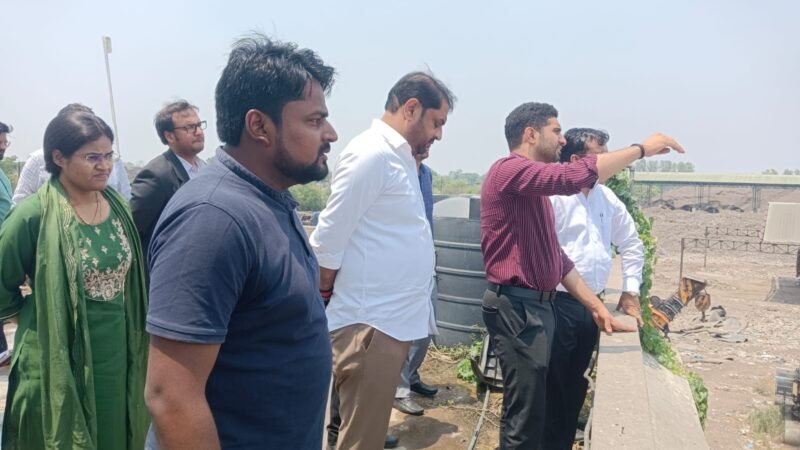 करसड़ा प्लांट पर जाने वाली सड़क होगी 6 फिट ऊंची, नगर आयुक्त ने किया निरीक्षण