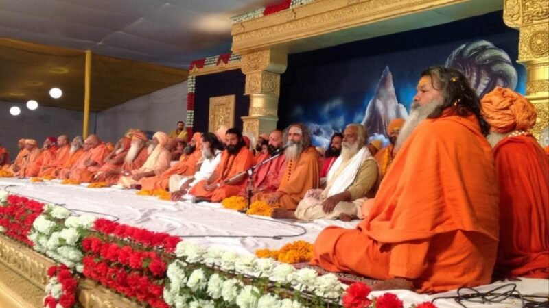 बीएचयू में ‘सोमनाथ स्वाभिमान पर्व’ की आध्यात्मिक संगोष्ठी, बाबा रामदेव बोले- सनातन विरोधियों का राजनीतिक अस्तित्व खतरे में