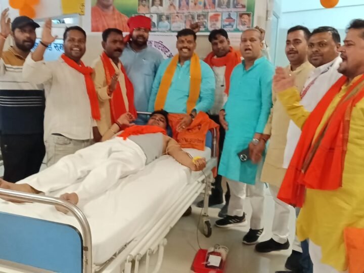 योगी आदित्यनाथ के जन्मदिवस पर 440 यूनिट रक्तदान, युवाओं ने दिखाई सेवा भावना