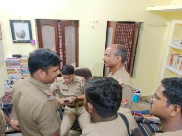 नगवा में युवक की संदिग्ध मौत, हाथ में पिस्टल मिली; आत्महत्या या हत्या, जांच में जुटी पुलिस