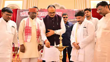 भाजपा ने मनाया ‘संविधान हत्या दिवस’, उपमुख्यमंत्री ब्रजेश पाठक ने मीसा बंदियों और लोकतंत्र सेनानियों का किया सम्मान