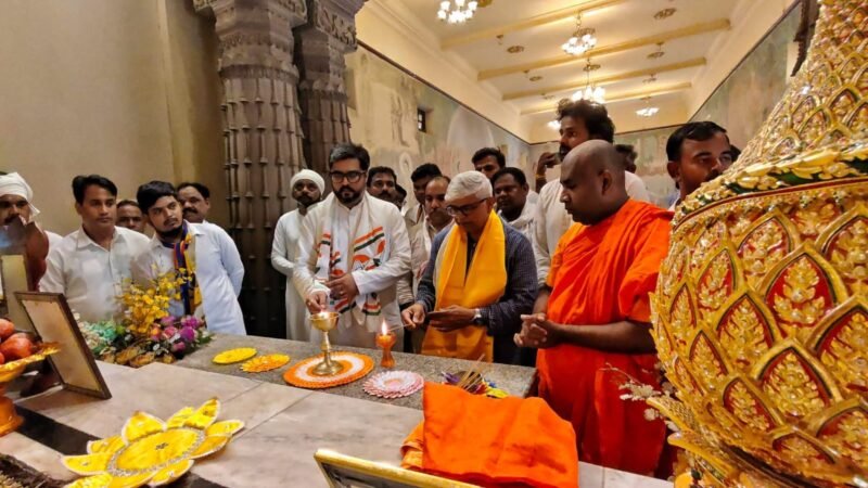वाराणसी पहुंचे कांग्रेस के प्रदेश प्रभारी राजेंद्र पाल गौतम, राम मंदिर चढ़ावा प्रकरण पर सरकार को घेरा