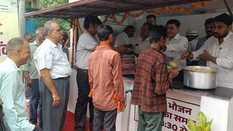 वाराणसी में फूड बैंक की दूसरी शाखा शुरू, जरूरतमंदों को मिलेगा रोजाना निःशुल्क भोजन