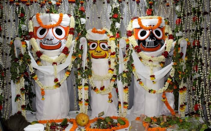 काशी में खुले भगवान जगन्नाथ के कपाट, 14 दिन के अनवसर के बाद भक्तों को हुए दर्शन