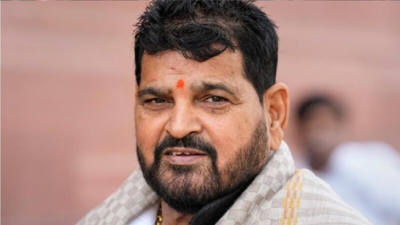 बृजभूषण शरण सिंह का दावा- हनुमानगढ़ी में कभी नहीं पढ़ी गई नमाज, अफवाहों पर दिया जवाब