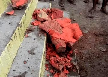 वाराणसी: हनुमान मंदिर की प्रतिमा तोड़ी, सुबह जानकारी मिलते ही भड़के ग्रामीण; पुलिस ने दर्ज की एफआईआर