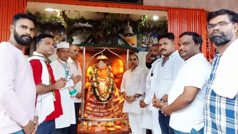 राम मंदिर चढ़ावा प्रकरण को लेकर कांग्रेस ने किया सामूहिक हनुमान चालीसा पाठ