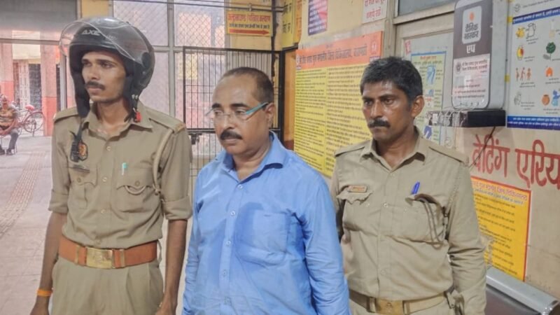 ‘स्कूल ठीक करो’ अभियान के वीडियो को लेकर आप नेता गिरफ्तार, प्रधानाध्यापक ने बताया दावा भ्रामक