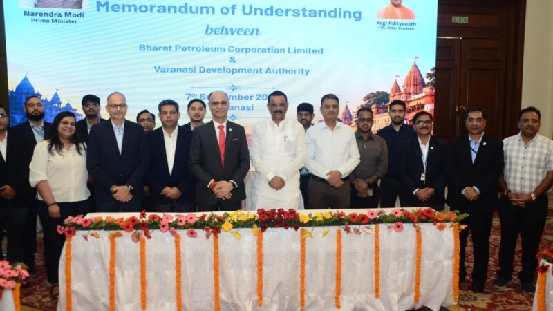 वाराणसी में 69.21 करोड़ रुपये से बदलेगी शहर की सूरत, 119 पार्कों और प्रमुख हेरिटेज गलियारों का होगा कायाकल्प